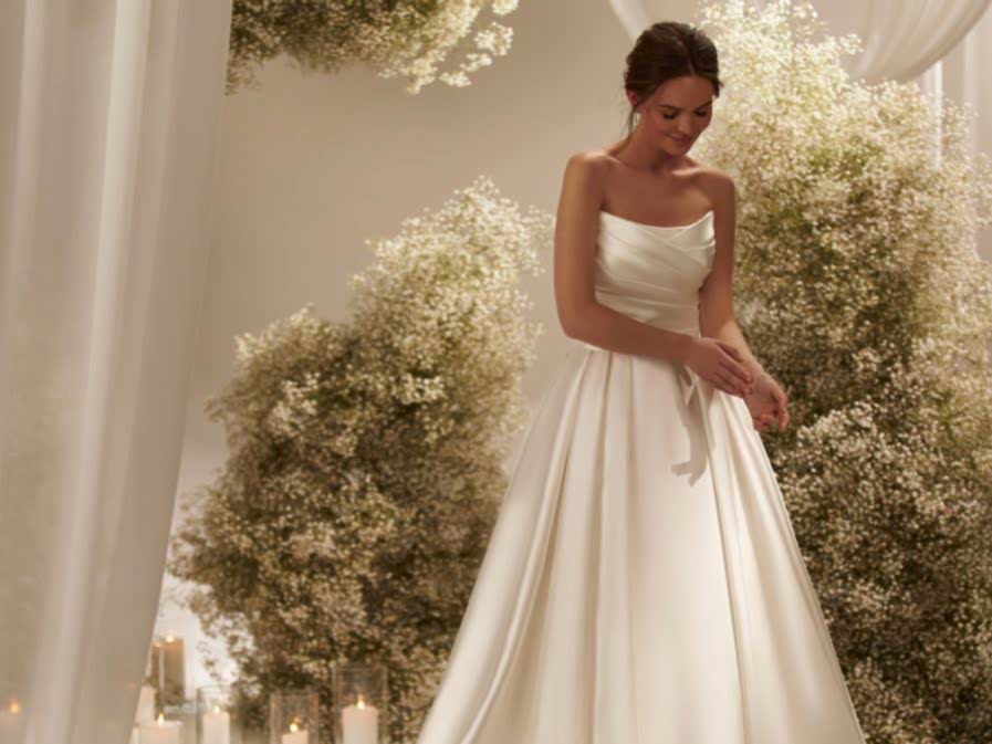 Esmee Bridal 2025, нови сватбени рокли, нови булчински рокли, нова колекция, сватбена рокля, булчинска рокля, булчински рокли, сватбени рокли, булчински рокли с ръкави, булченски рокли, булчински рокли с дантела, булчински рокли с гол гръб, обемни булчински рокли, булчински рокли принцеса, цветни булчински рокли, евтини булчински рокли, бели булчински рокли, булчински рокли 2020, сватбени рокли 2020, колекции 2020, сватбени рокли софия, булчински рокли софия, сватбени рокли цени, булчински рокли цени, best friday sale, trunk show, нова колекция, колекции 2025