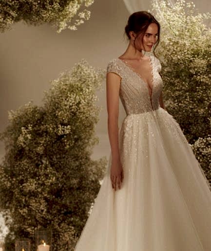 Esmee Bridal 2025, нови сватбени рокли, нови булчински рокли, нова колекция, сватбена рокля, булчинска рокля, булчински рокли, сватбени рокли, булчински рокли с ръкави, булченски рокли, булчински рокли с дантела, булчински рокли с гол гръб, обемни булчински рокли, булчински рокли принцеса, цветни булчински рокли, евтини булчински рокли, бели булчински рокли, булчински рокли 2020, сватбени рокли 2020, колекции 2020, сватбени рокли софия, булчински рокли софия, сватбени рокли цени, булчински рокли цени, best friday sale, trunk show, нова колекция, колекции 2025